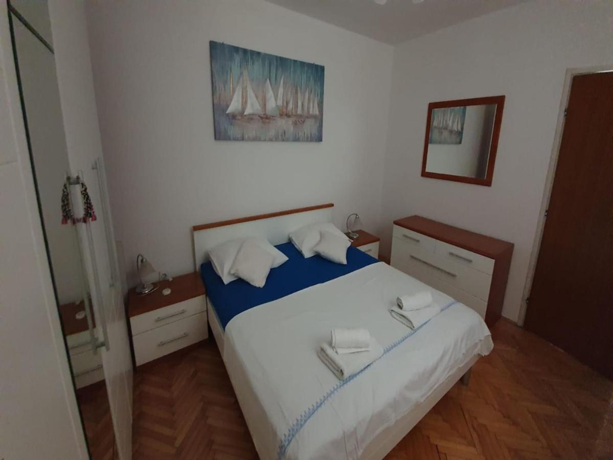 Apartment Miro Kaštela Buitenkant foto